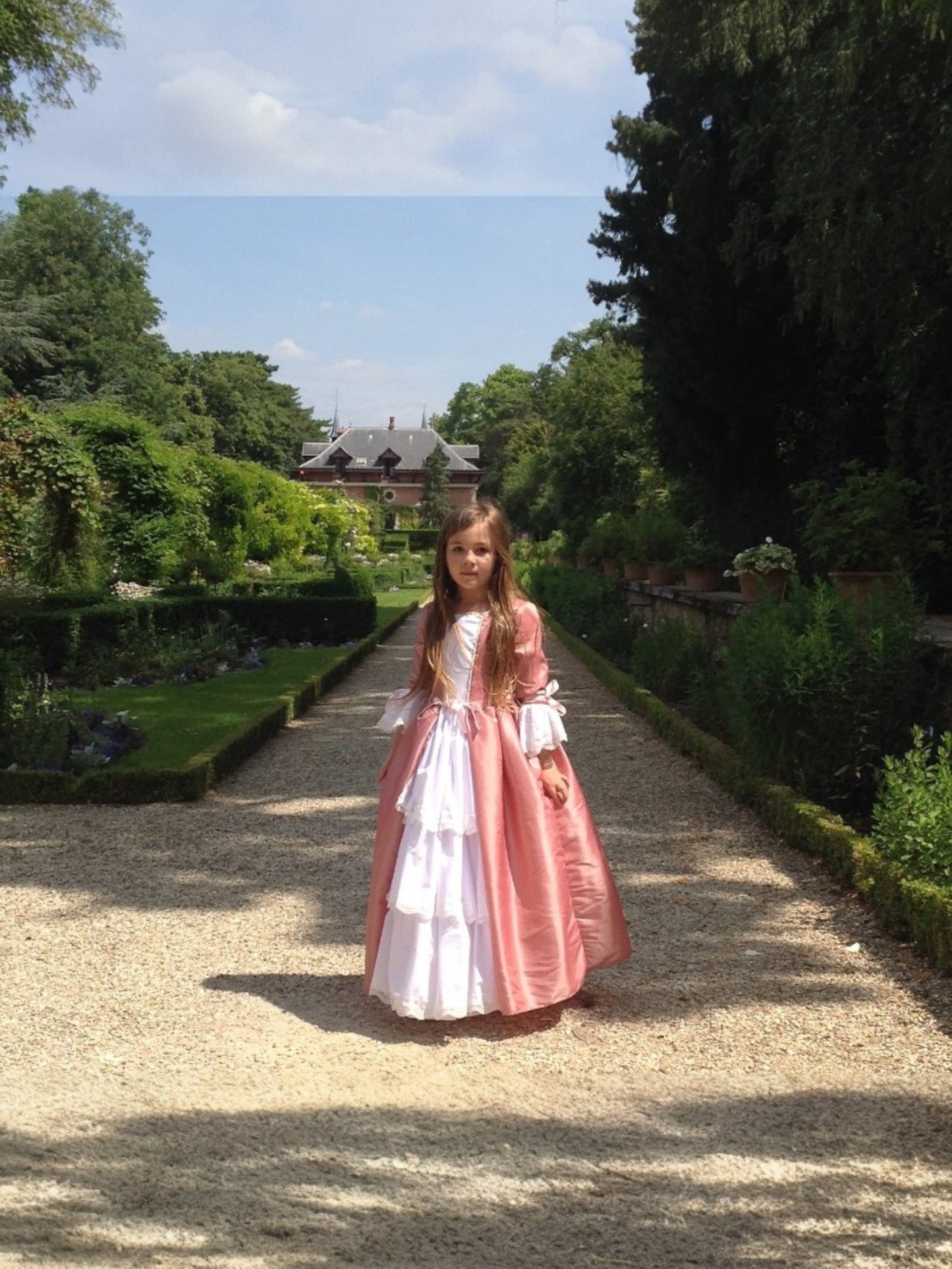 Déguisement fille princesse XVIIIe • Robe Petite Marquise en taffetas rose • Costume fait main Paris