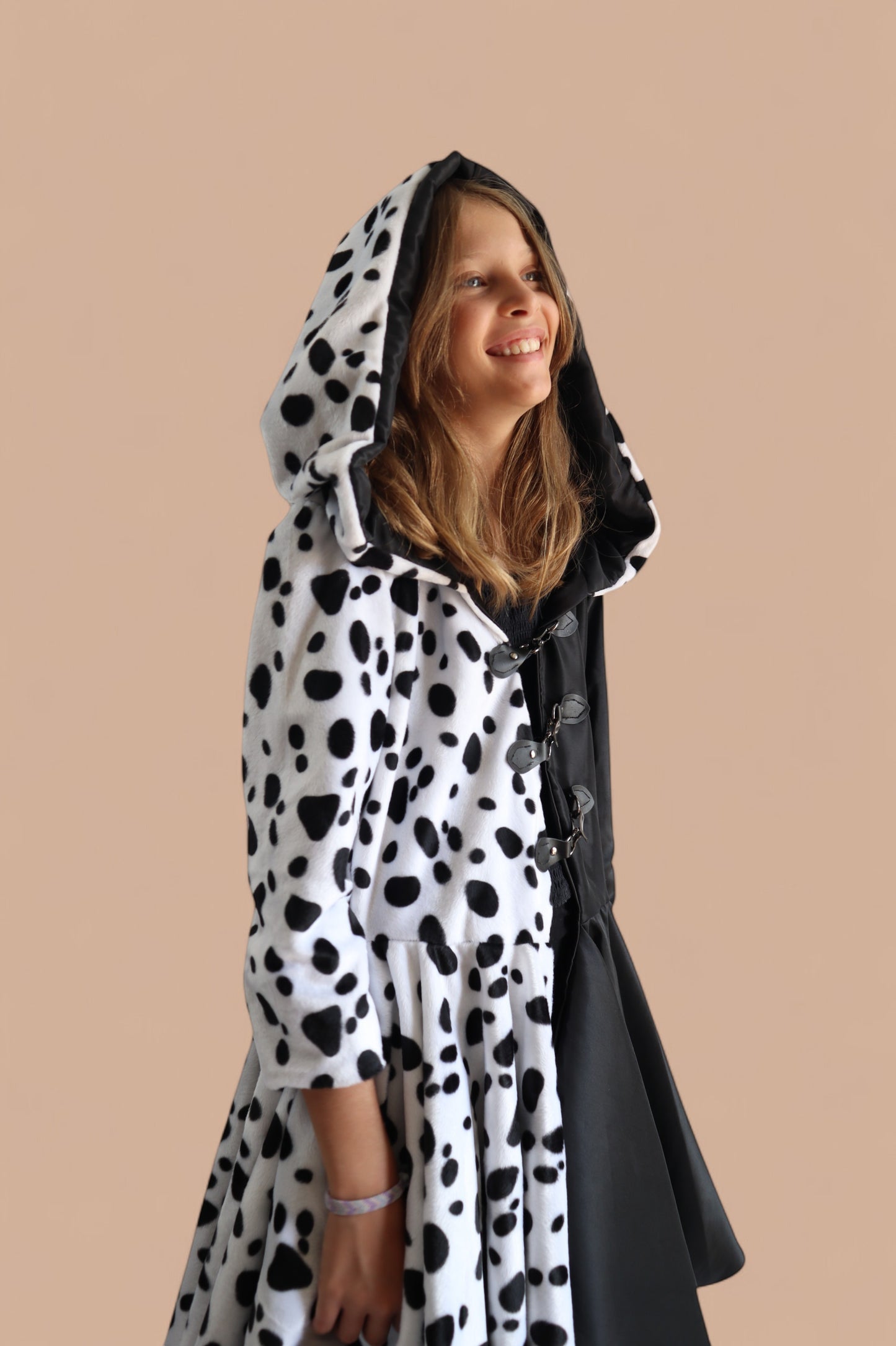 Manteau Cruella enfant ou adulte - Déguisement Cruella Halloween, Carnaval, Cosplay 101 Dalmatiens