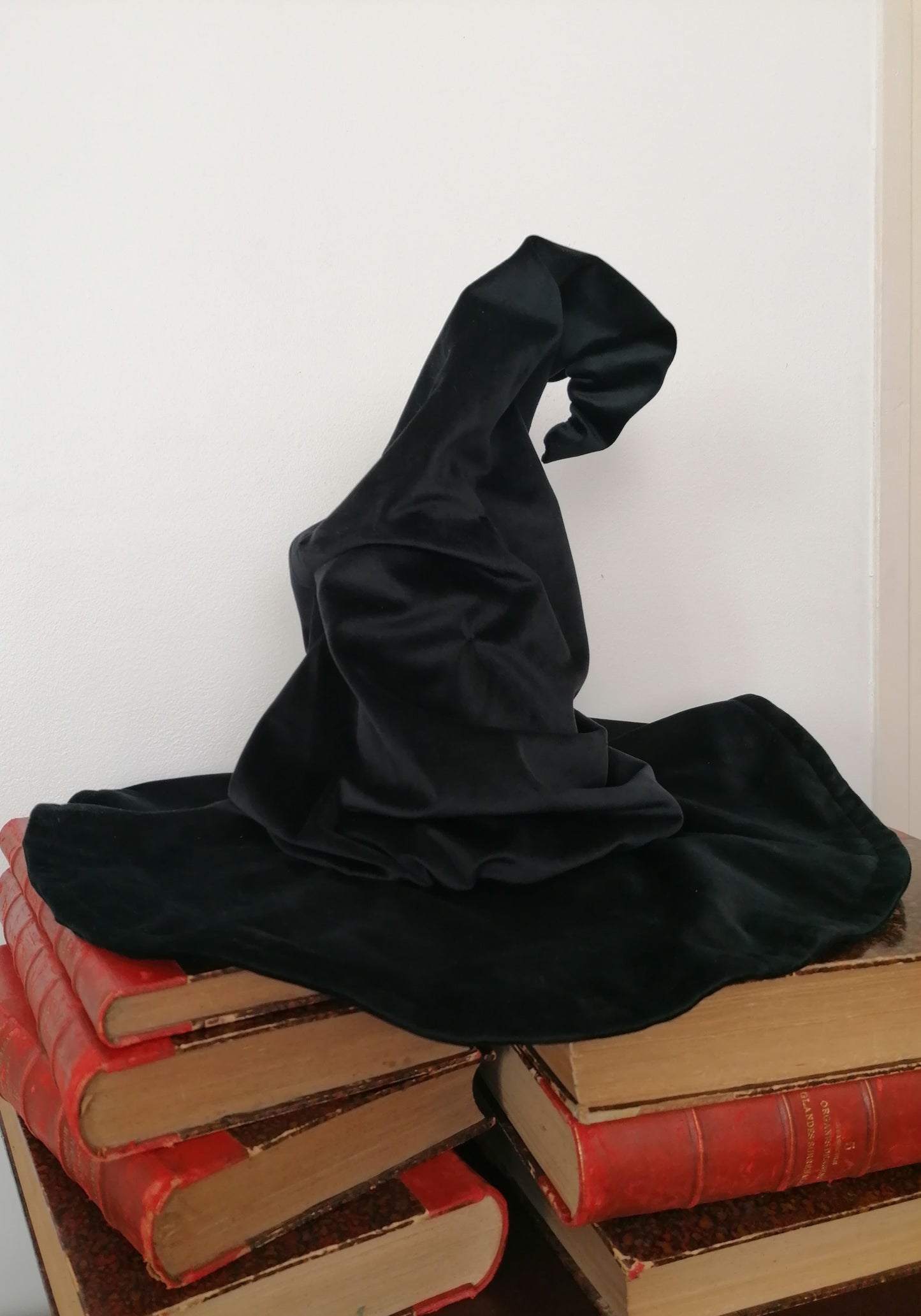 Chapeau de sorcier adulte et enfant, velours noir, doublure satin ivoire, large bord, déguisement Halloween, cosplay sorcière