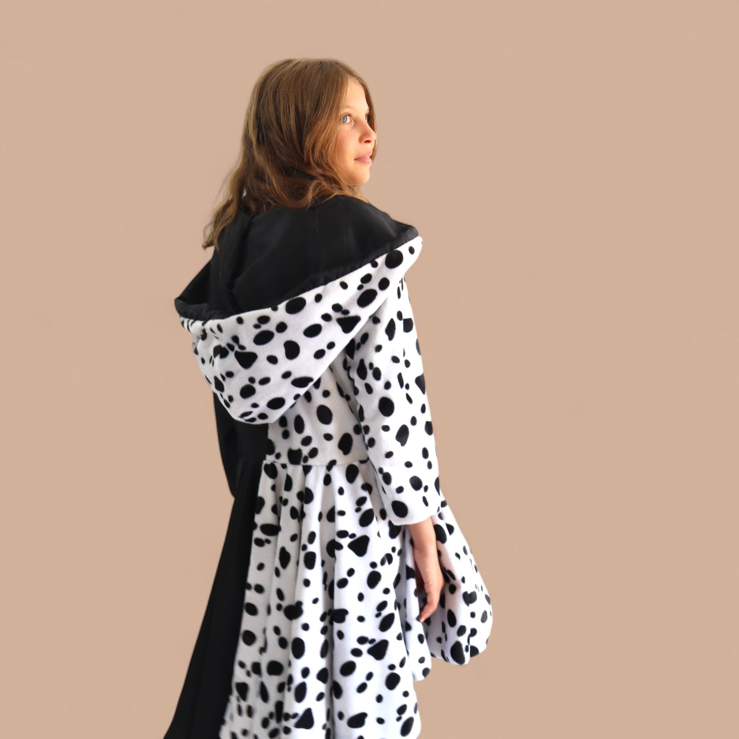 Manteau Cruella enfant ou adulte - Déguisement Cruella Halloween, Carnaval, Cosplay 101 Dalmatiens